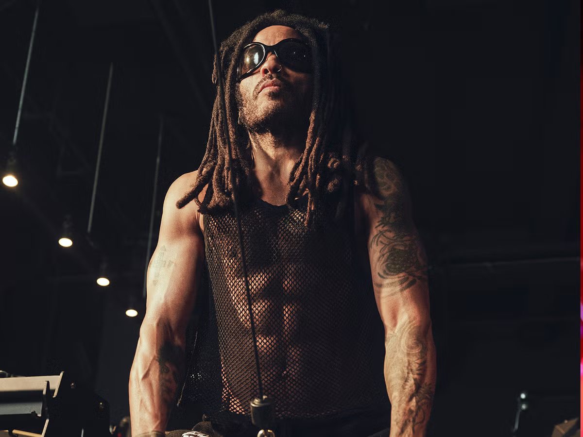 Lenny Kravitz’s Total-Body Workout Routine Lenny Kravitz’s Total-Body Workout Routine