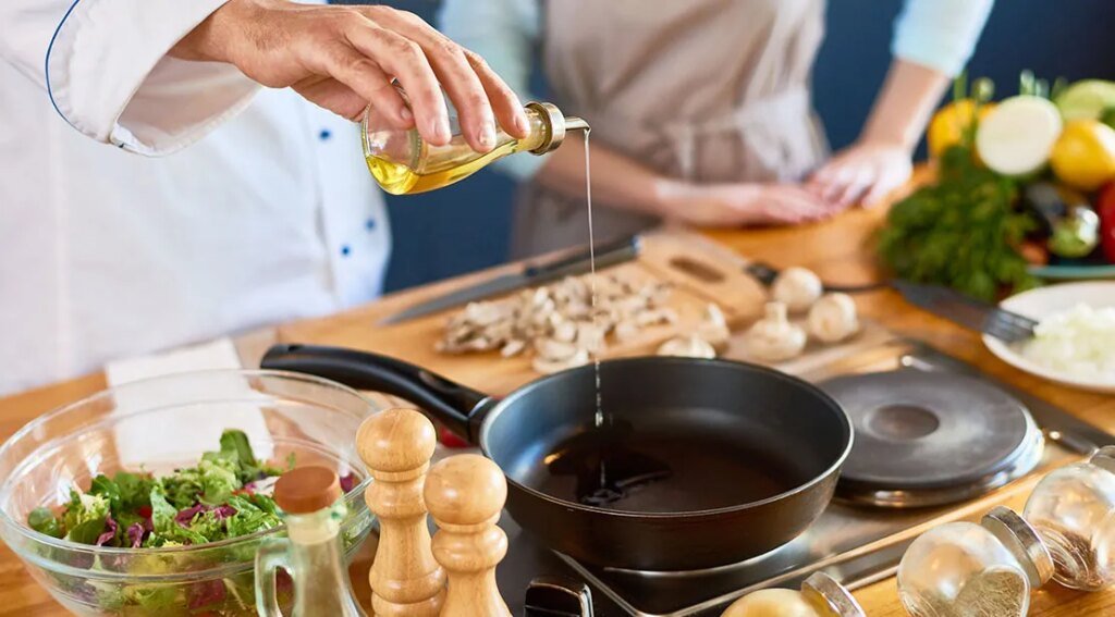 New Study Links Palmitic Acid to Type 2 Diabetes Risk, While Olive Oil Fat Shows Protective Benefits New Study Links Palmitic Acid to Type 2 Diabetes Risk, While Olive Oil Fat Shows Protective Benefits