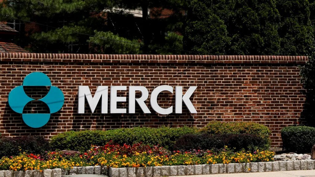 FDA approves Merck’s first oral PCSK9 cholesterol drug FDA approves Merck’s first oral PCSK9 cholesterol drug