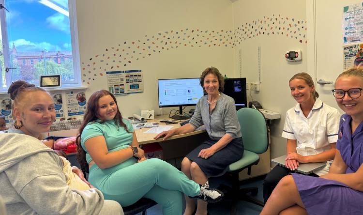 Leeds to test digital tools for young diabetes patients Leeds to test digital tools for young diabetes patients