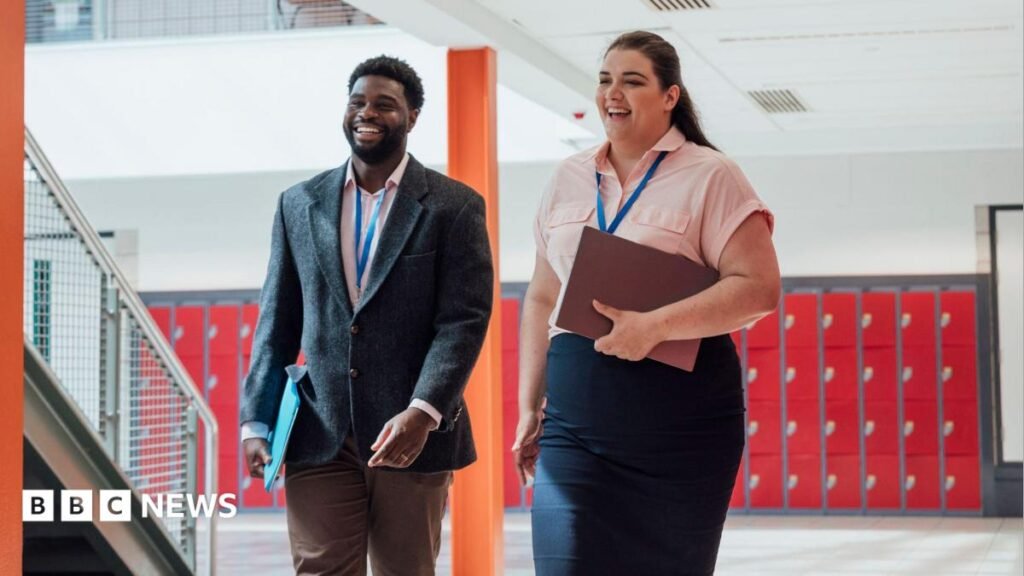 Want to feel happier at work? Take a five-minute walk Want to feel happier at work? Take a five-minute walk
