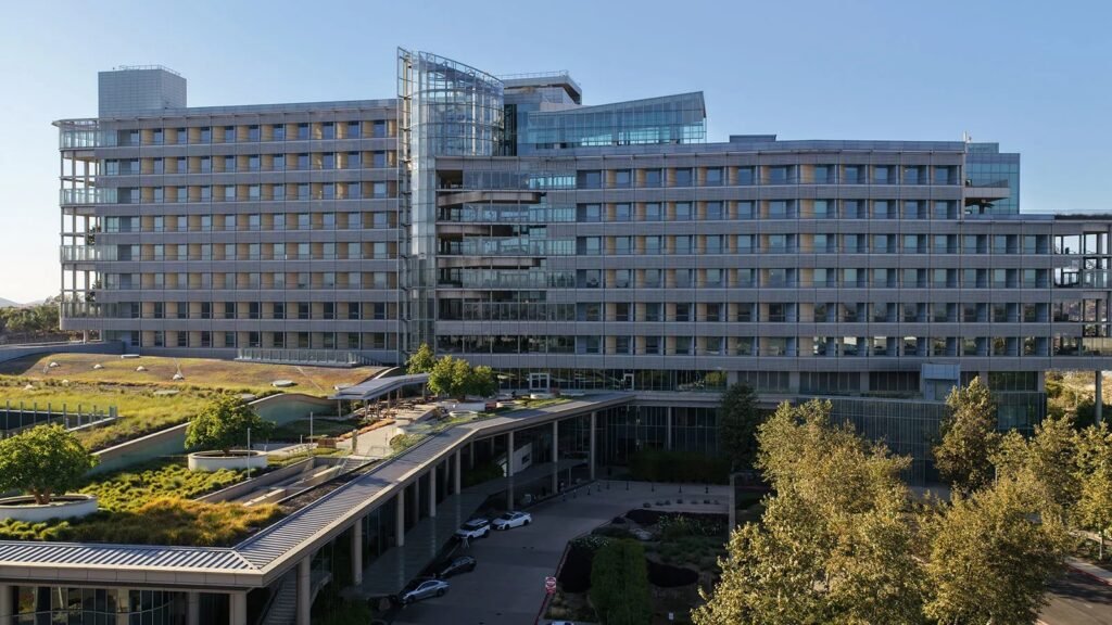 Palomar, UCSD health systems join operations Palomar, UCSD health systems join operations