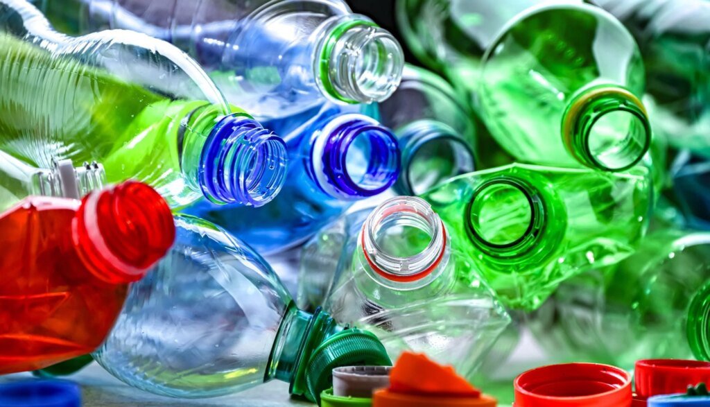 Higher BPA exposure tracked with higher estrogen and progesterone in women