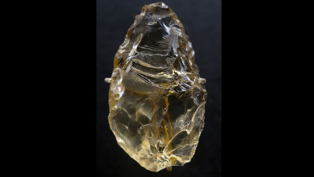 Rock crystal scraper: 45,000-year-old Neanderthal tool that shows they had an ‘eye for beauty of form and color’