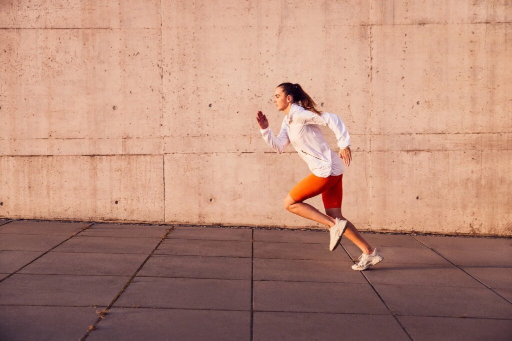 Sprint exercise sends a very different molecular signal through the body Sprint exercise sends a very different molecular signal through the body