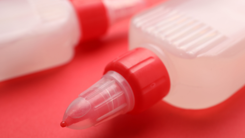Diagnostic dilemma: A man tried to self-treat his incontinence by gluing his urethra shut Diagnostic dilemma: A man tried to self-treat his incontinence by gluing his urethra shut