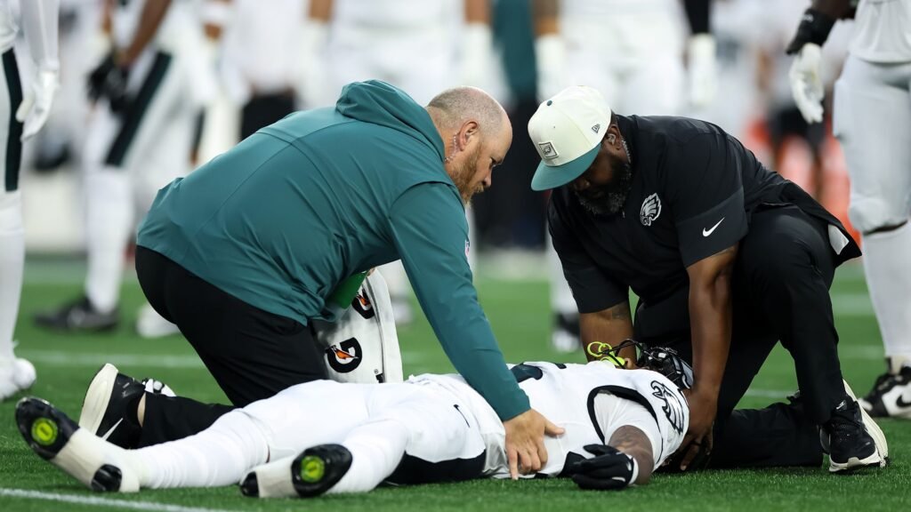‘This is probably the safest time to be playing the sport of football’: Concussion expert explains why viral CTE study may not be as scary as it sounds