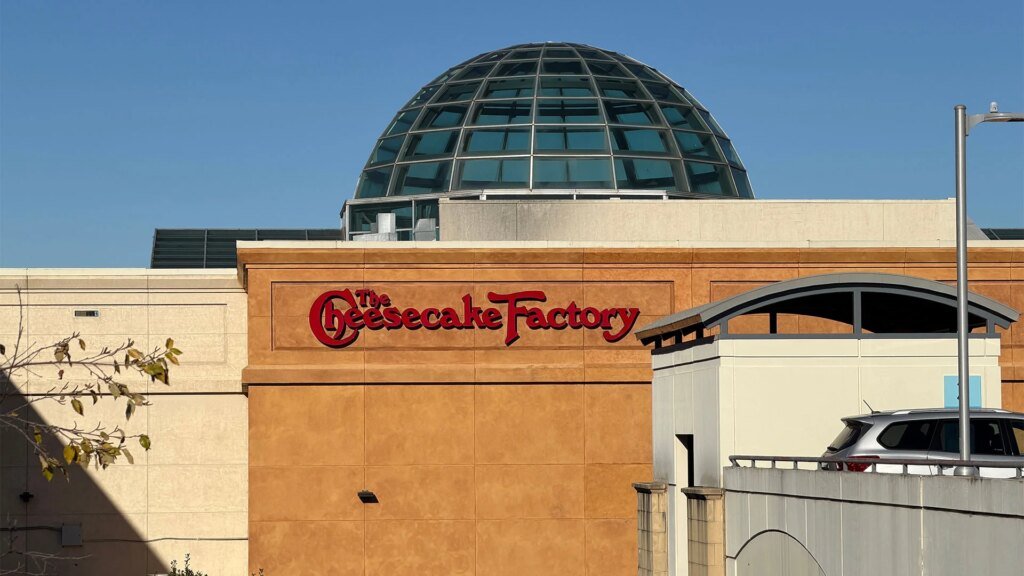 Why Cheesecake Factory is one of the hottest food stocks today