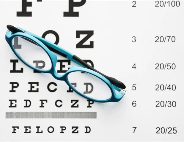 Distinct EFEMP1 variants cause different forms of vision loss Distinct EFEMP1 variants cause different forms of vision loss