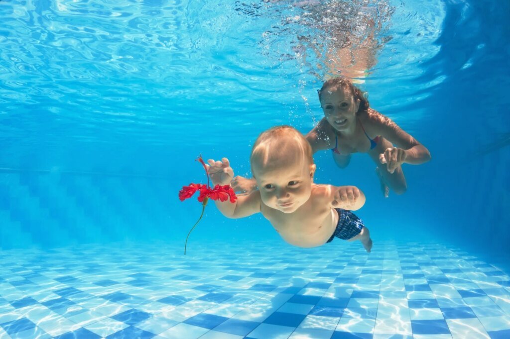 Early baby swimming linked to a small IQ advantage by preschool age