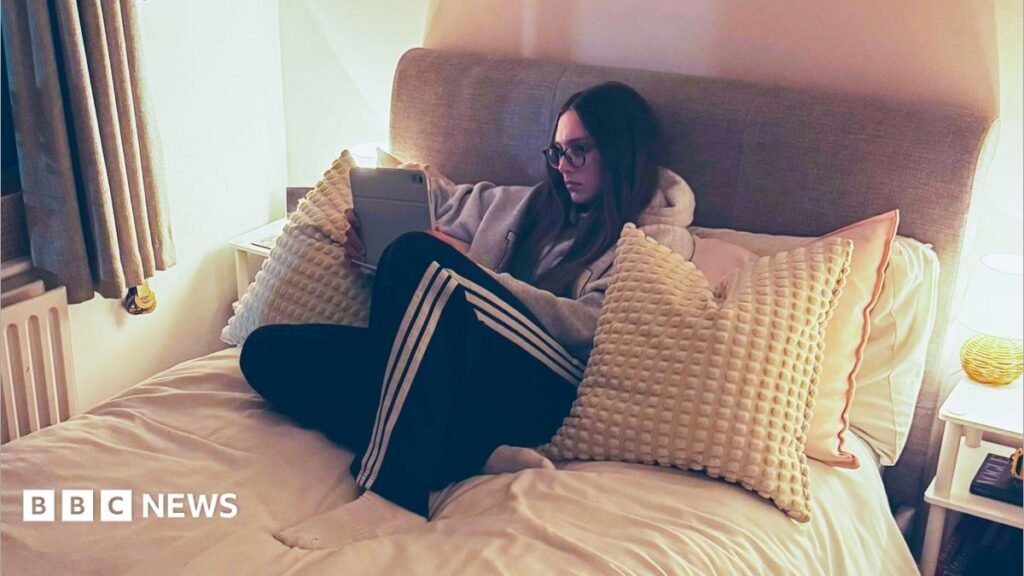 Fresh bedsheets and dusk walks: Experts’ sleep tips for freshers Fresh bedsheets and dusk walks: Experts’ sleep tips for freshers