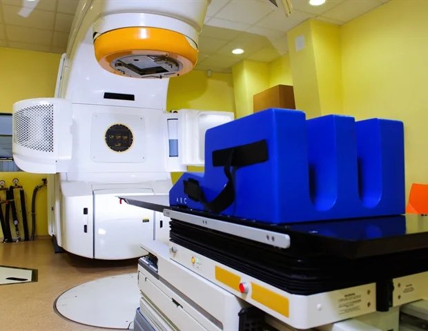 Long-term endocrine therapy adherence remains low after breast cancer surgery Long-term endocrine therapy adherence remains low after breast cancer surgery
