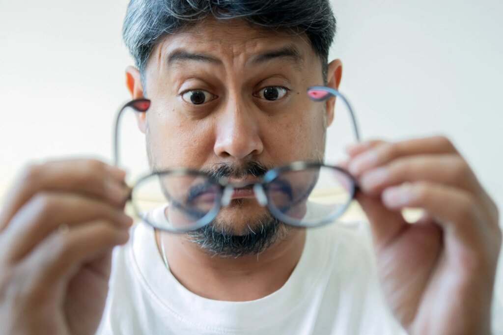16-year study links worsening vision to higher dementia risk 16-year study links worsening vision to higher dementia risk