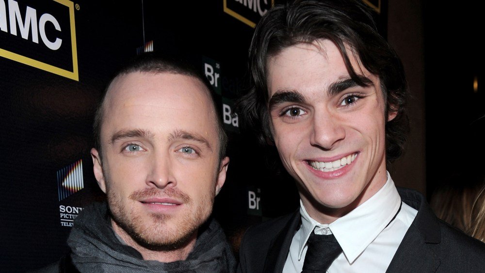 Aaron Paul Posts RJ Mitte Video on Mental Health After Actor’s Suicide Aaron Paul Posts RJ Mitte Video on Mental Health After Actor’s Suicide
