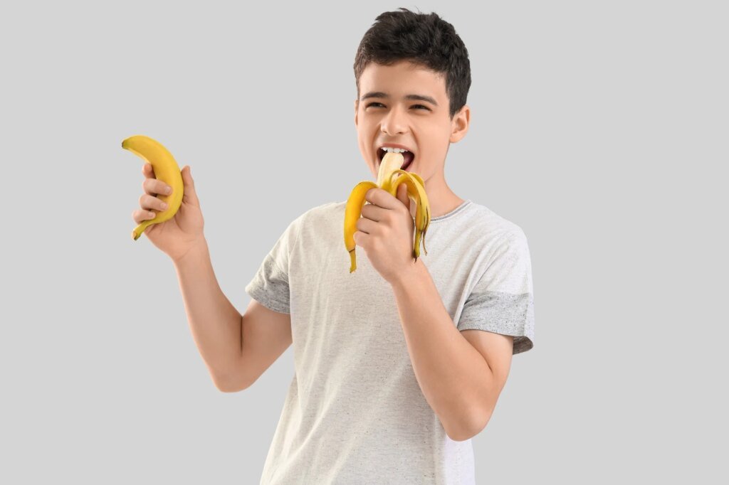 Fruit and sugary drinks stood out in a three-year study of teenage mental health