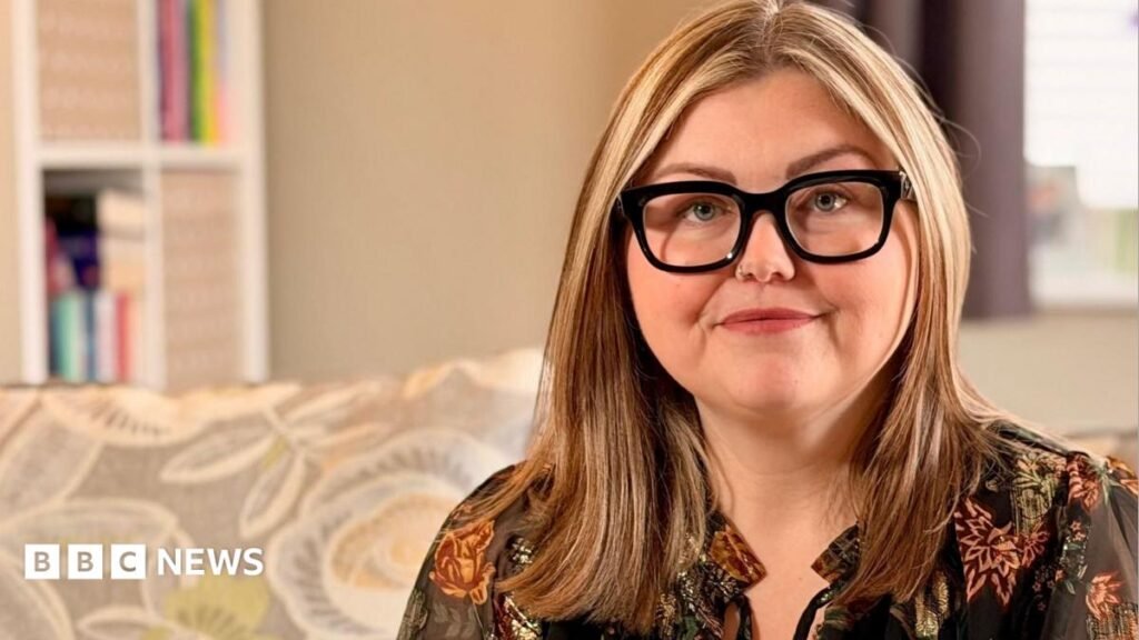 I lost my job in a primary school due to endometriosis