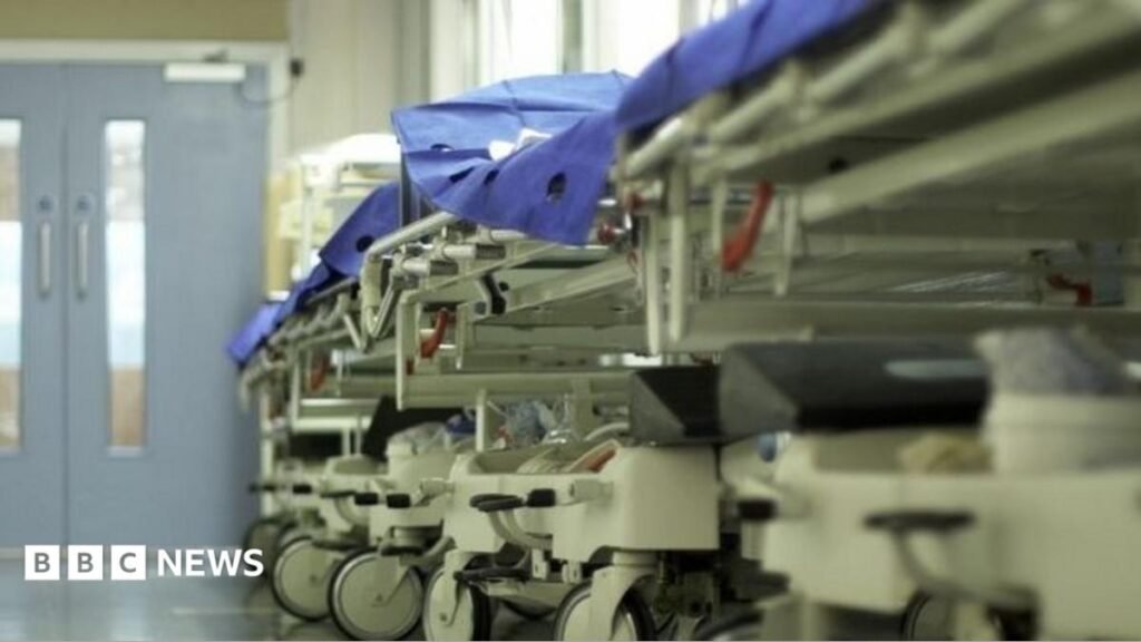 ‘Ominous signs’ of winter pressures as NHS waiting list grows ‘Ominous signs’ of winter pressures as NHS waiting list grows